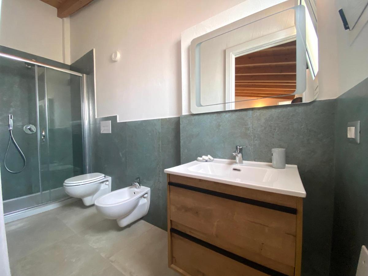 Punto Zero Rooms San Teodoro  Buitenkant foto